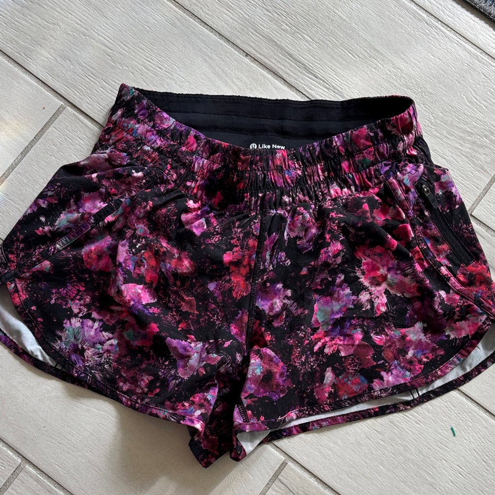 Lululemon athletic run shorts